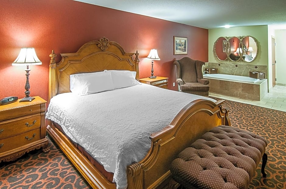 Hampton Inn at Tin Lizzie Gaming Resort