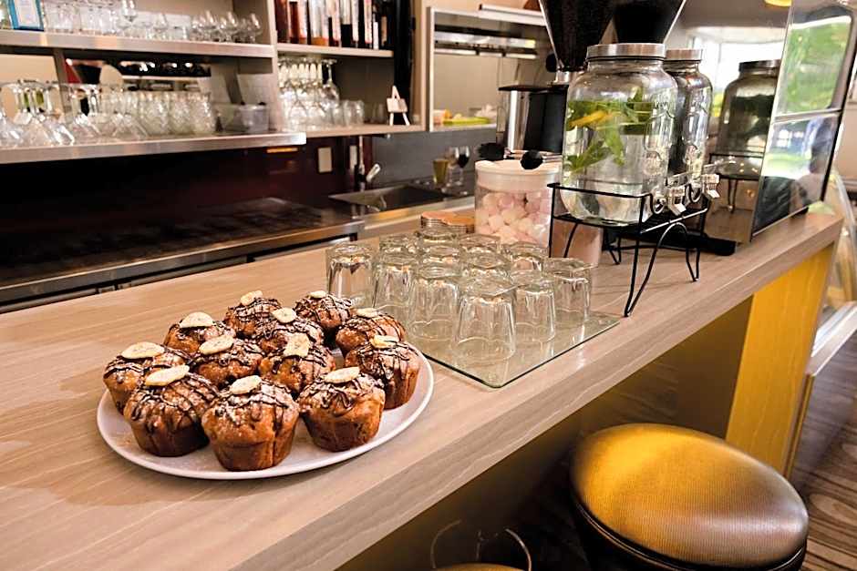 Airport Gateway Motor Lodge