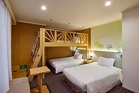 Double Deck Bed Room - Non-Smoking