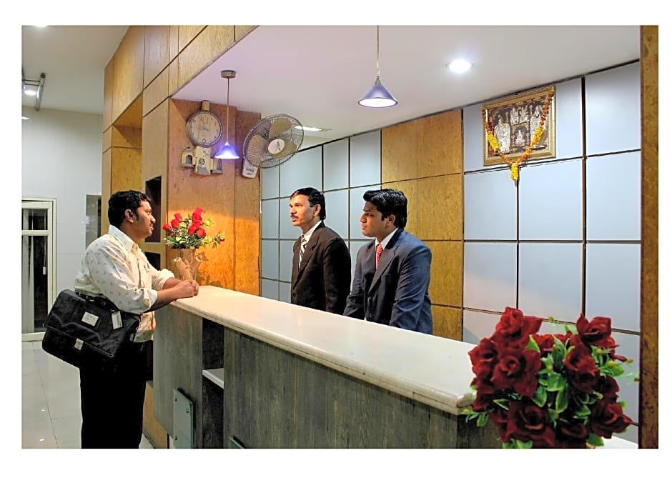 Hotel Kohinoor Plaza