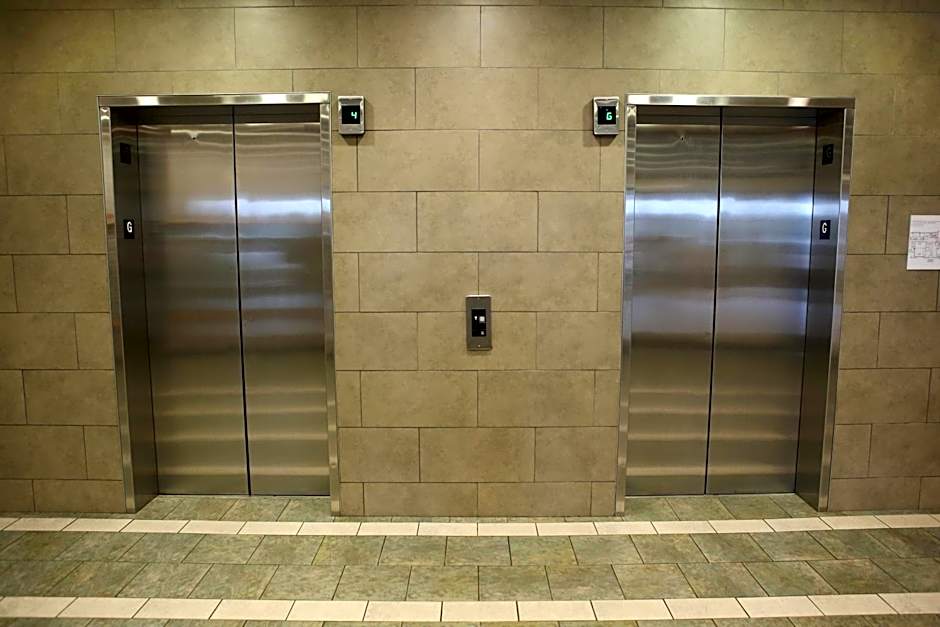 Residence & Conference Centre - Hamilton