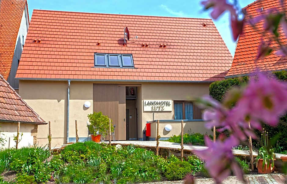 Landhotel Lutz UG