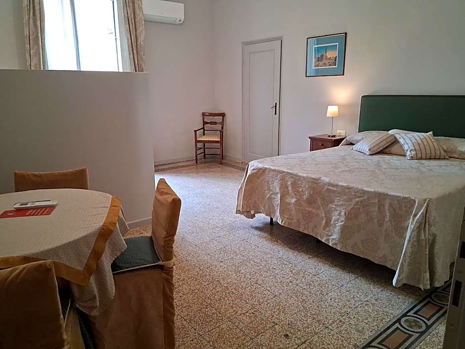 Hotel Tourist House