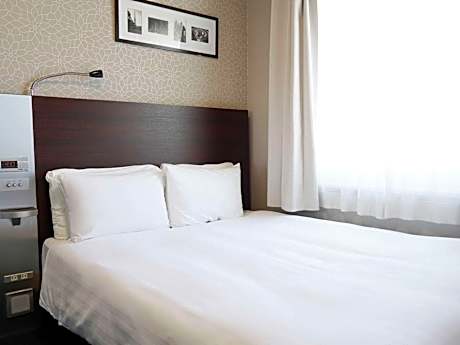 Double Room - Non-Smoking