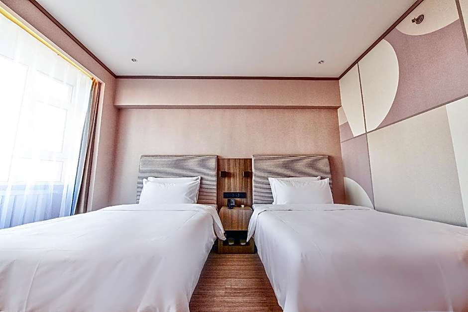 Hanting Hotel Songyuan Road