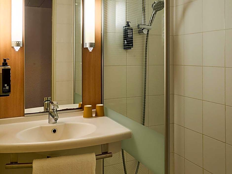 ibis Paris la Défense Centre