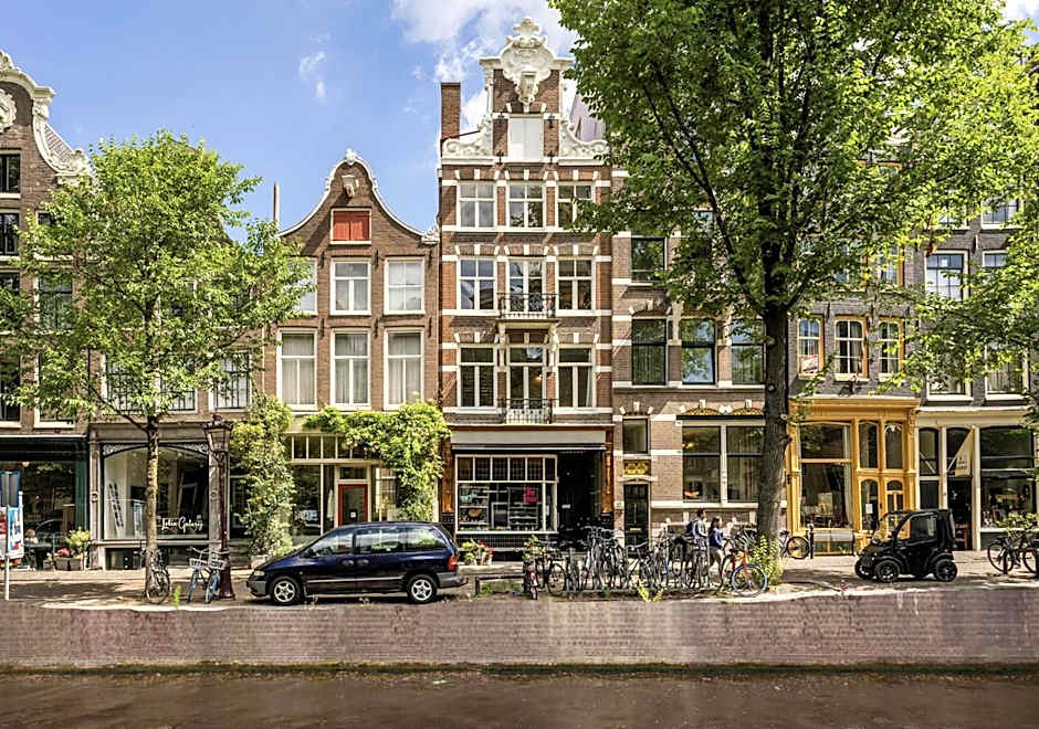 't Hotel
