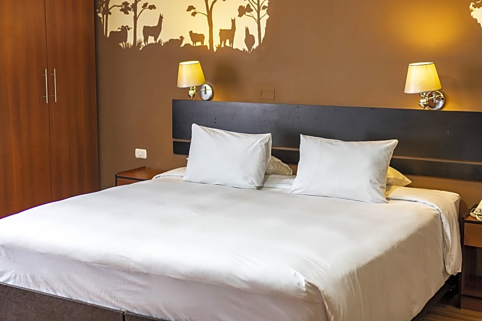 Capac Casona Rimacpampa