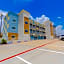 La Vyoma Villas, Westpark Hwy 6