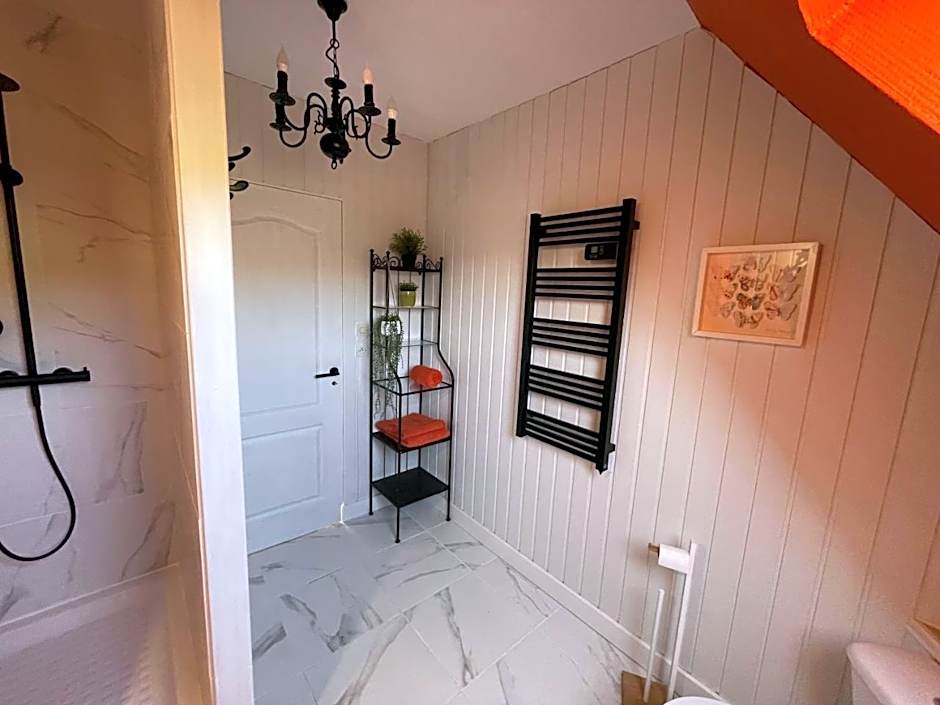 Belle Chambre Double ORANGE Tout Bonnement Bien