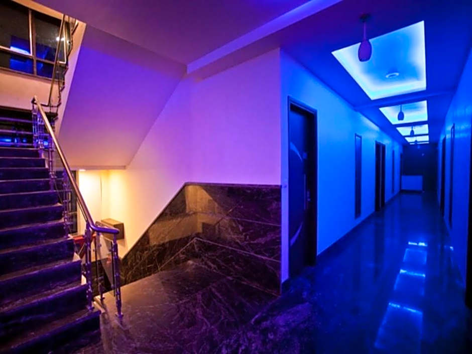 Hotel Krishnam Vrindavan – Near Banke Bihari Temple