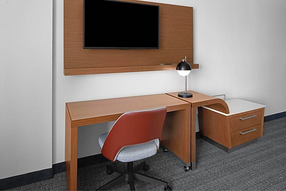 Courtyard by Marriott Charleston Summerville