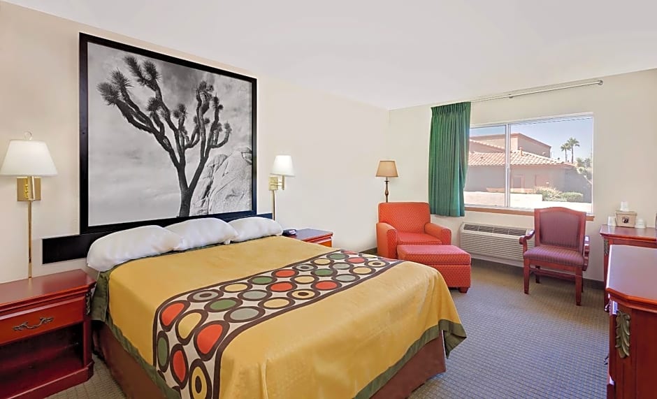 Super 8 by Wyndham Yucca Val/Joshua Tree Nat Pk Area