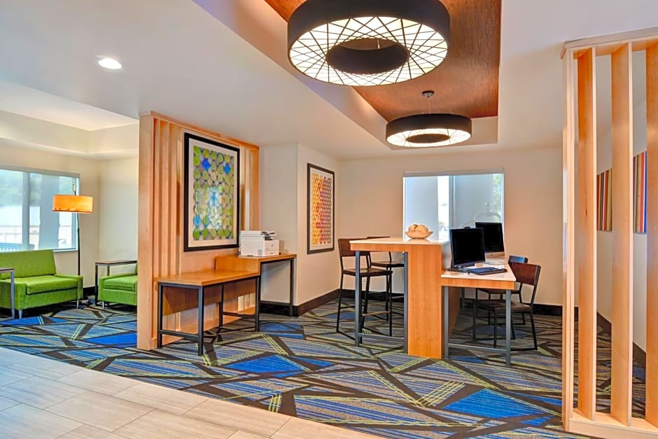 Holiday Inn Express Hotel & Suites Anderson I-85 - HWY 76, Exit 19B