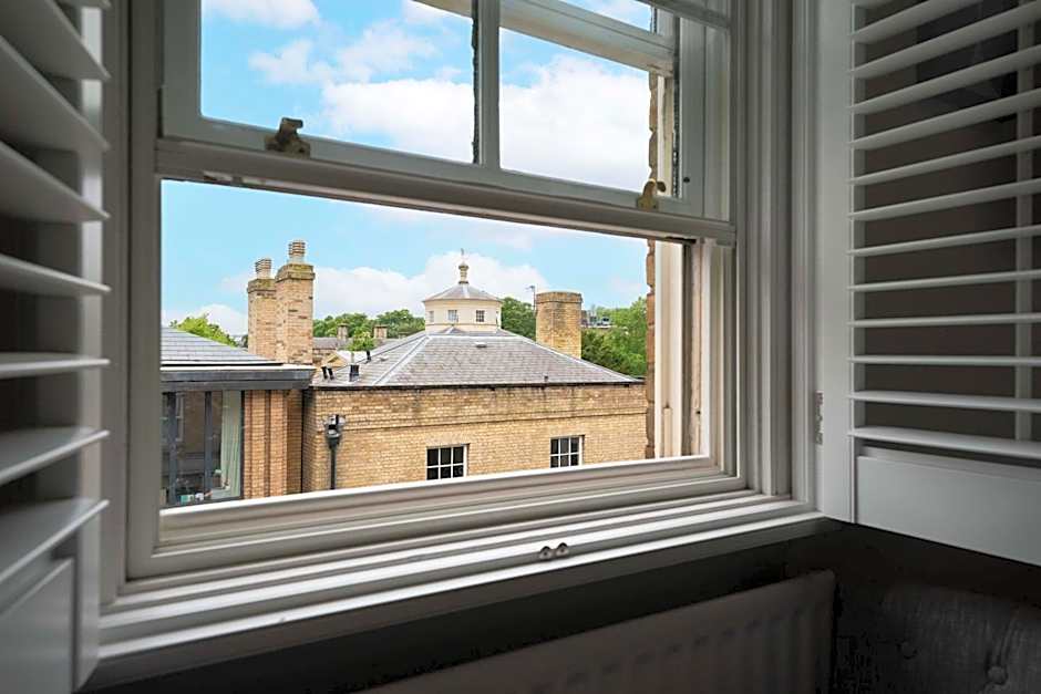 The Regent Aparthotel