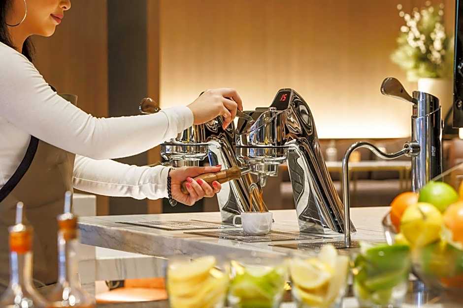 AC Hotel by Marriott Washington DC Downtown