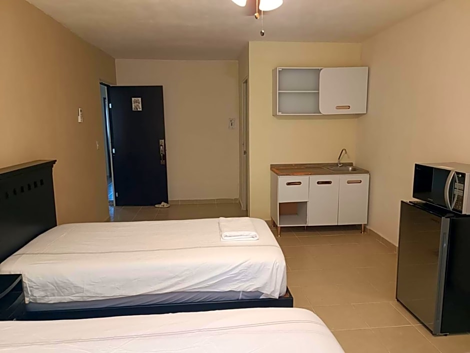 LYJ Hotel