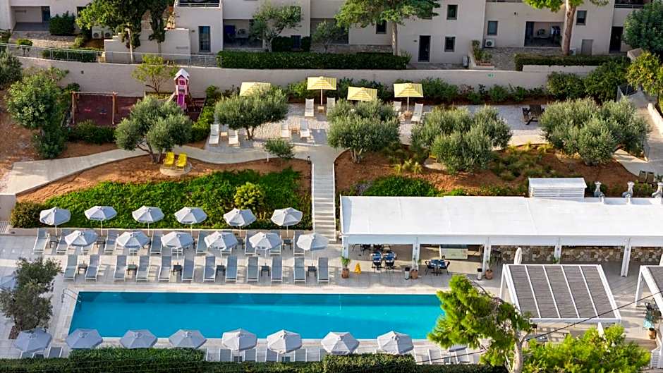 Sundance Apartments & Suites