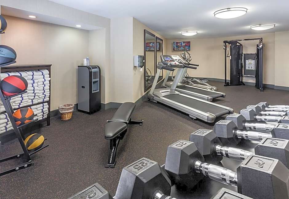 Holiday Inn Express & Suites Carpinteria By IHG