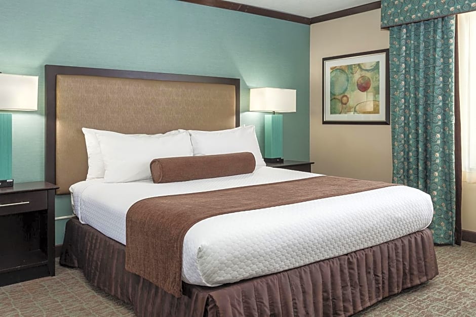 Crowne Plaza Anchorage-Midtown, an IHG Hotel