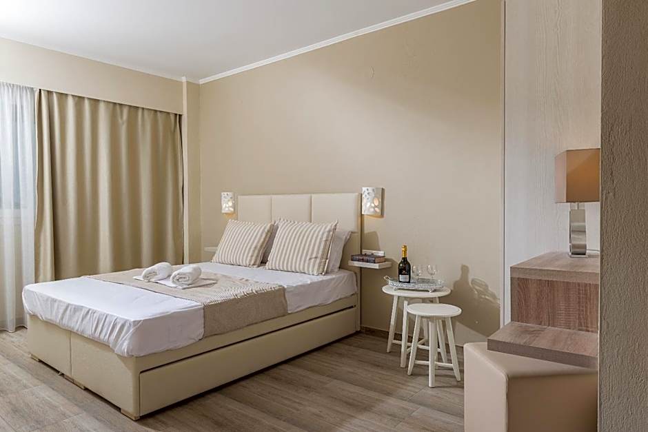 Ammos Beach Seaside Luxury Suites Hotel