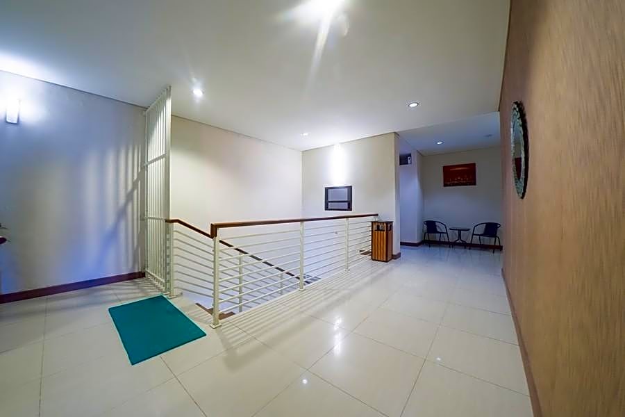 RedDoorz @ Budget Hotel Ambon