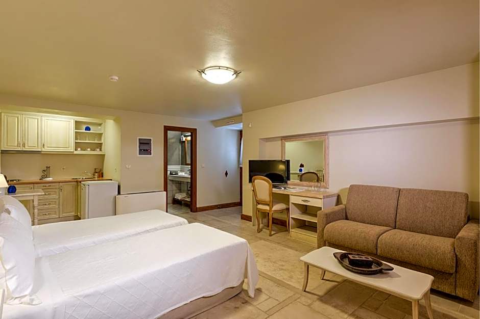 Mare Monte Luxury Suites