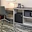 DoubleTree by Hilton Boston Logan Airport Chelsea
