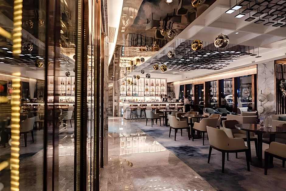 Zhuhai Charming Holiday Hotel – 24hours stay