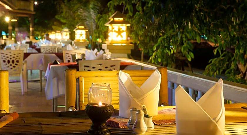 Phi Phi Island Cabana Hotel