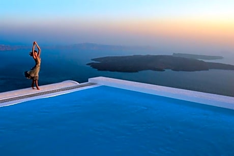 Altana Heritage Suites