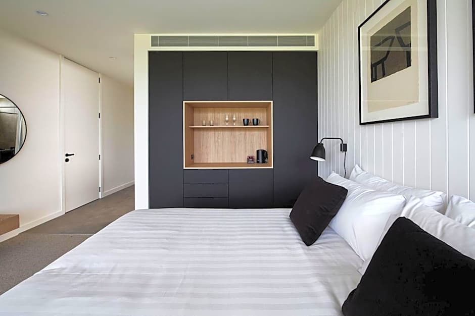 Accommodation @ Curlewis