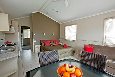 Standard 1 Bedroom Cabin