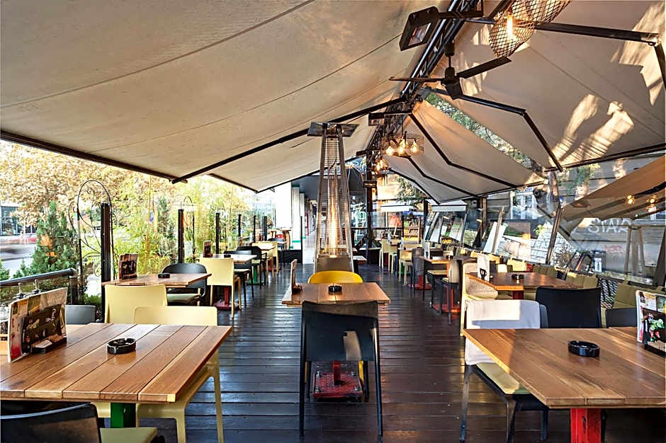 Kombinat Rooms City Center