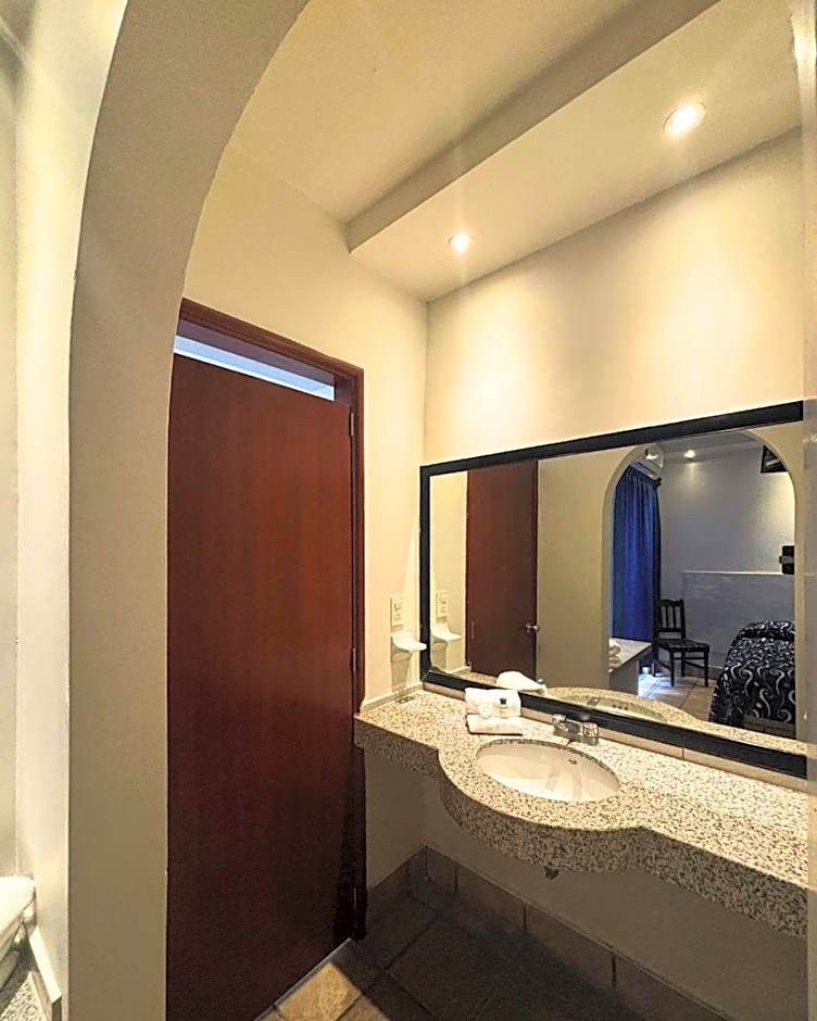 Hotel Arboledas Industrial