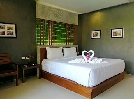 Superior King Room