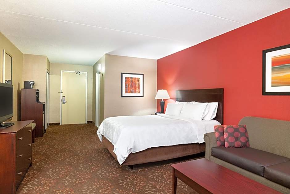 Photo 1 of 5 of Premium 1 King Bed