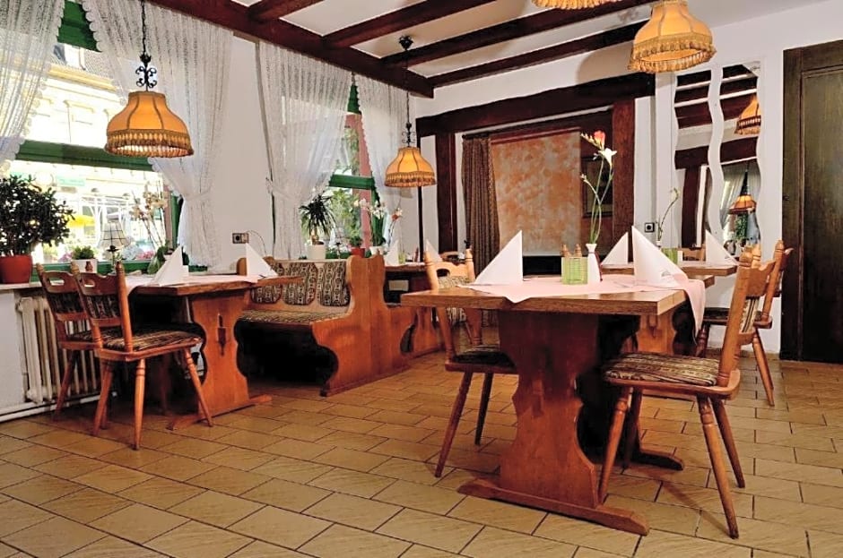 Weinhaus Hotel zum Josefshof