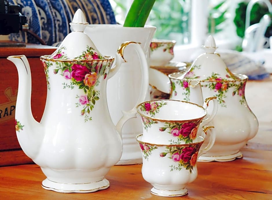 Peace and Plenty Inn