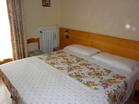 Triple Room with Balcony