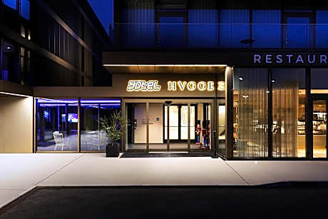 YOTEL Geneva Lake