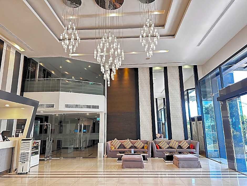 Crystal Suites Suvarnbhumi Airport