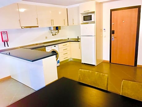 1st Floor 1-Bedroom Apartment without Balcony