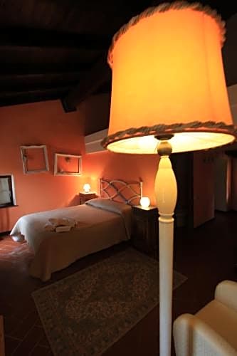 Borgo di Codeglia - Country Rooms