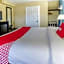 OYO Hotel Knoxville TN Cedar Bluff I-40