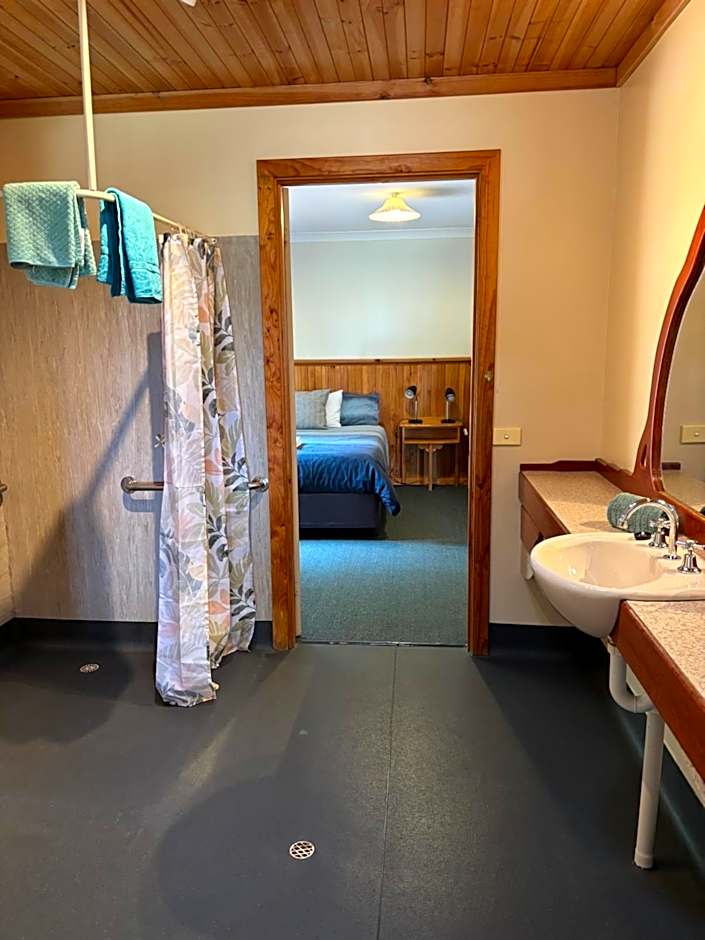 Augusta Sheoak Chalets