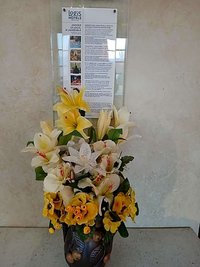 Logis hôtel Les Confins du perche