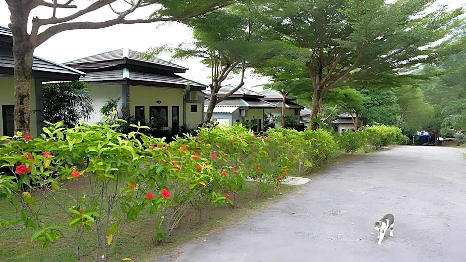 Khaolak Hillside Villa