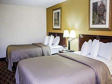 1 bedroom Suite