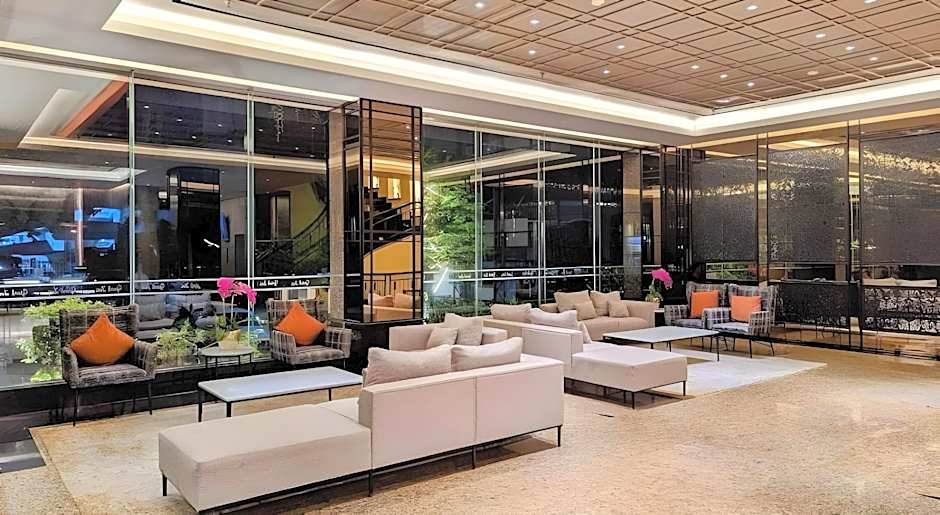 Grand Zuri Pekanbaru Hotel